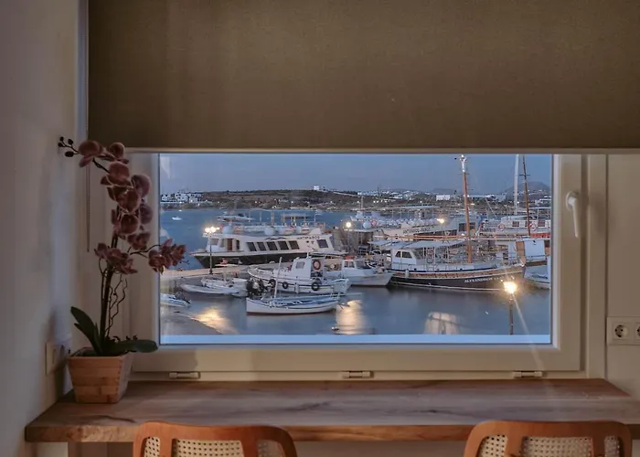 Nautica Suites - Modern Seaview Suite