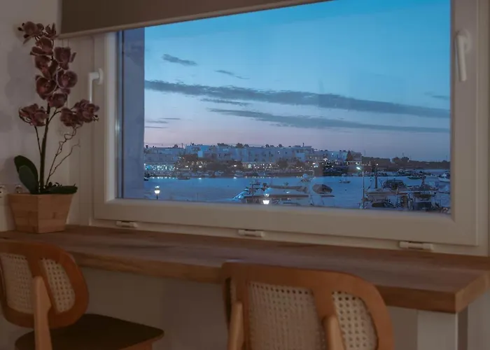 Nautica Suites - Modern Seaview Suite